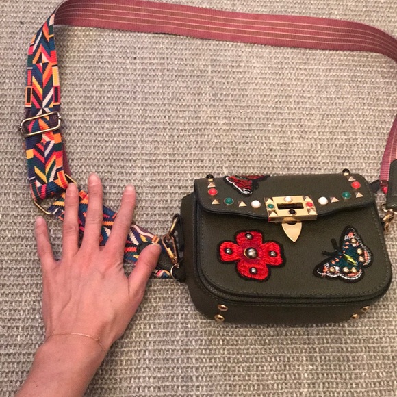 Olive embroidered patch studded crossbody - Picture 4 of 4